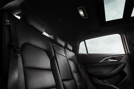 Infiniti Q30