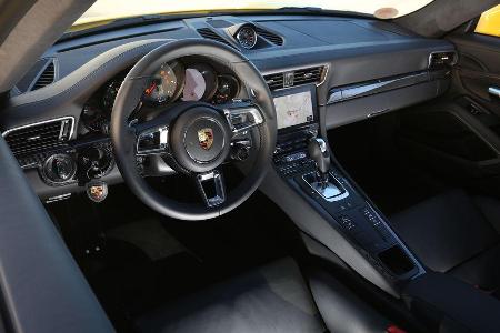 Porsche 991 Carrera S, Cockpit