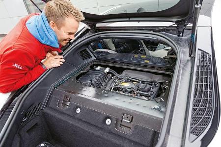BMW i8, Motor