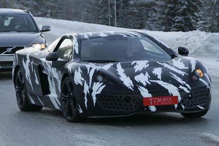 McLaren P11