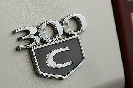 Der V6 im Chrysler 300C leistet 249 PS.