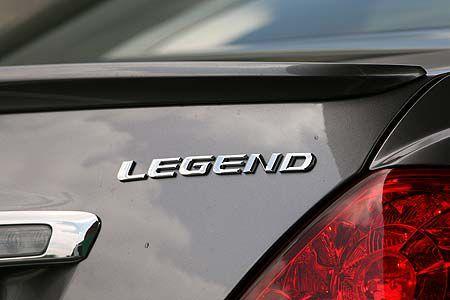 Der Legend soll im gehobenen Segment Modellen wie Audi A6, Mercedes-E-Klasse und 5er-BMW die Kunden wegschnappen.