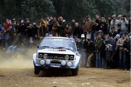 Seit 1979 gab es eine Fahrer-WM. Der zweite Weltmeister der Rallye-Geschichte hieß Walter Röhrl.