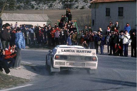 ... und Röhrl hat 1983 wieder bei Lancia angeheuert, wo er zum dritten Mal die Rallye Monte Carlo gewinnt.
