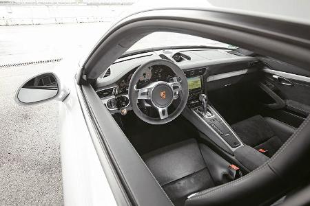 Porsche 911 GT3, Cockpit