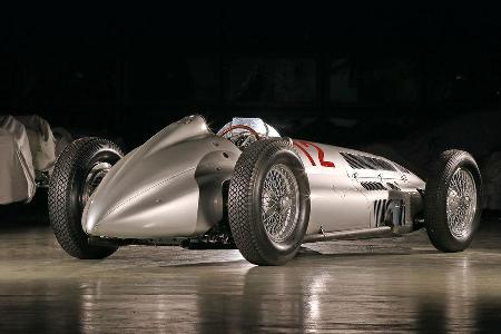 Mercedes-Silberpfeile, W154