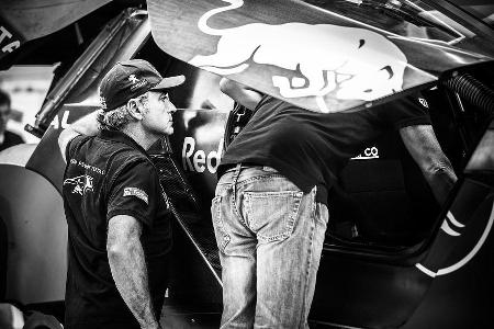 Peugeot 2008 DKR Dakar Rallye 2015