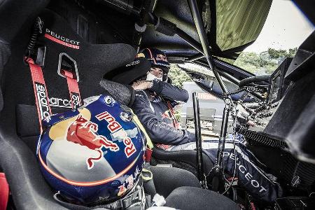 Peugeot 2008 DKR Dakar Rallye 2015