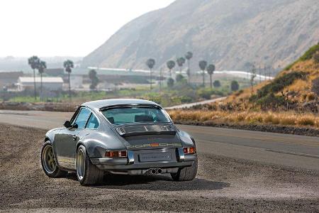Porsche 911 by Singer Vehicle Design, Heckansicht