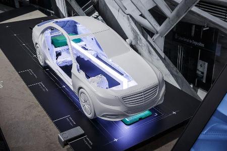 Mercedes TecDay Road to the Future 2016