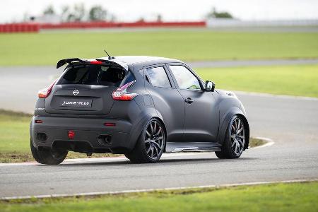 Nissan Juke-R