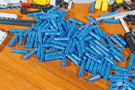 Lego-Technik, Lochbausteine