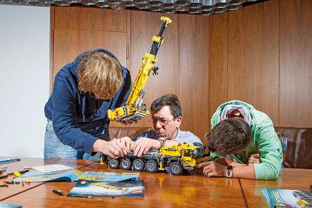 Lego-Technik, Kranaufbau, Chassis, Verbindung