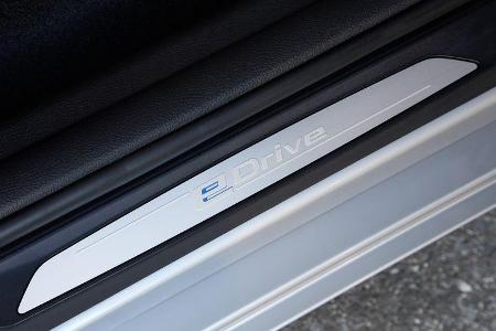 BMW 225xe