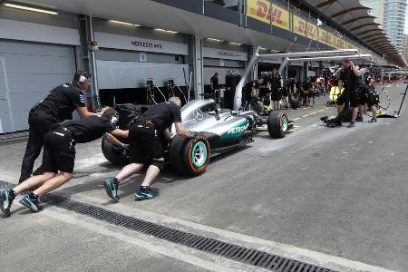 Mercedes - Formel 1 - GP Aserbaidschan - Baku - 17. Juni 2016