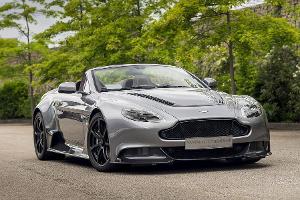 Aston Martin Vantage GT12 Roadster