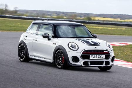 Mini John Cooper Works Challenge UK JCW