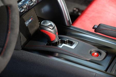 Nissan GT-R Nismo, Schalthebel