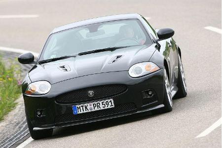 Jaguar XKR-S