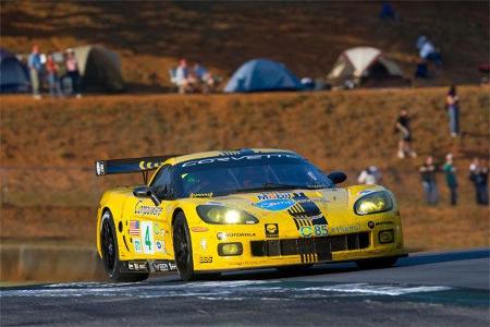 ... parallel dazu aber die Entwicklung einer GT2-Corvette vorrantreiben.
