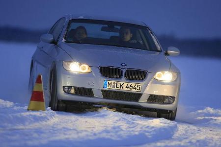 In allen anderen Disziplinen (mit Ausnbahme der Bremse) ist das BMW Coupé weit vorn platziert .