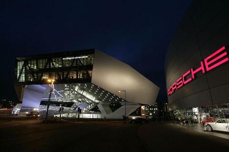Das Porsche Museum: Fotoshow mit einem Rundgang durch die neuen Räumlichkeiten über den Bau bis zurück zur Planung.
