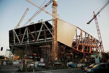... über 150 begehrte Pokale den Besuchern die Idee 