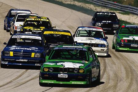1988 Â· DTM Alpentrophy Salzburgring:Vier Startversuche, vier Abbrüche âkein Rennen. Peter Oberndorfer im BMW ALPINA M3 vo...