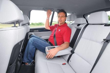 BMW X3 x-Drive 30d, Rücksitze, Armlehne