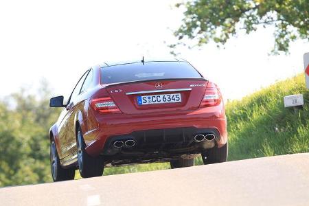 Mercedes C 63 AMG Performance Package, Rückansicht, Heck