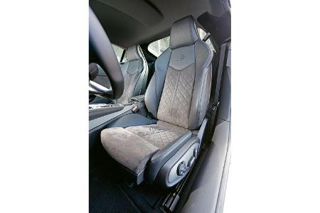 Audi TTS, Fahrersitz