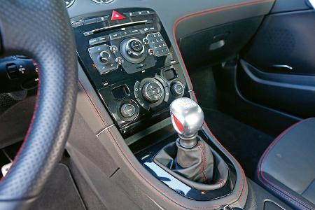 Peugeot RCZ R, Mittelkonsole
