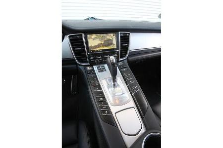 Porsche Panamera D, Mittelkonsole