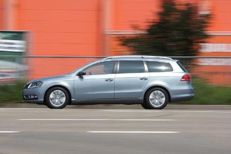 VW Passat Variant BlueMotion, Seitenansicht