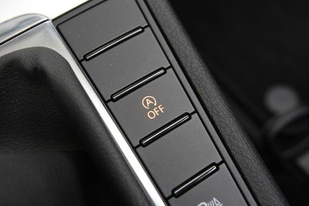 VW Passat Variant BlueMotion, Knöpfe, Bedienelemente