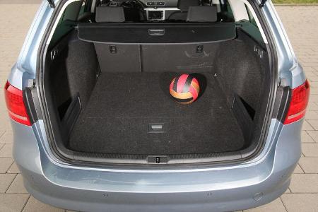 VW Passat Variant BlueMotion, Kofferraum, Ladefläche