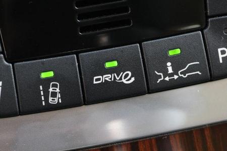 Volvo V60 Drive Summum, Knöpfe, Bedienelemente