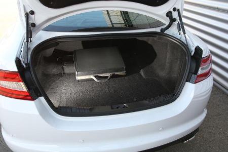 Jaguar XF 2.2 D, Kofferraum