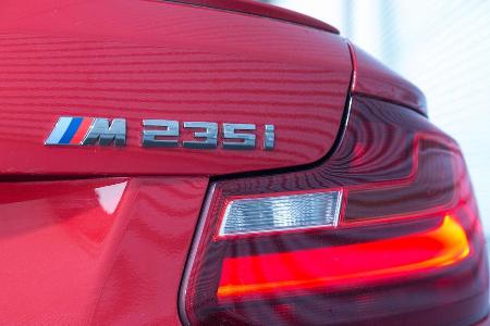 BMW M235i, Typenbezeichnung