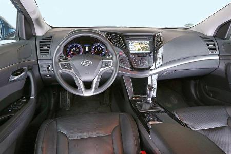 Hyundai i40 1.7 CRDi, Cockpit