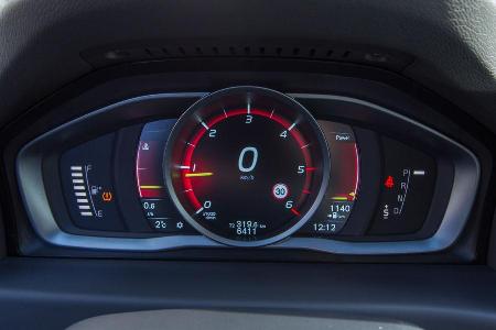 Volvo V70 D4, Rundinstrumente