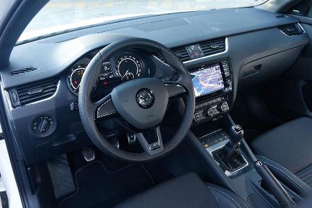 Skoda Octavia RS Combi, Cockpit