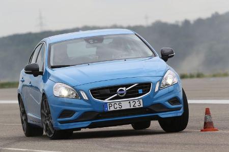 Volvo S60 T6 Polestar, Frontansicht, Slalom