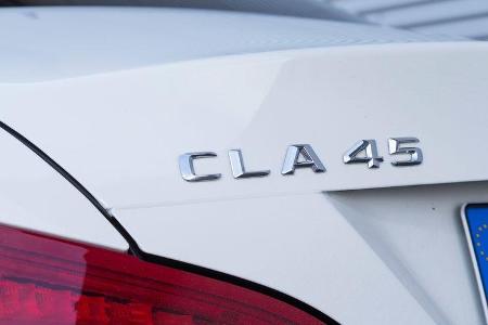 Mercedes CLA 45 AMG, Typenbezeichnung