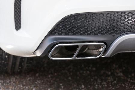 Mercedes CLA 45 AMG, Auspuff, Endrohre