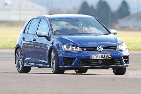 VW Golf R, Frontansicht, Slalom