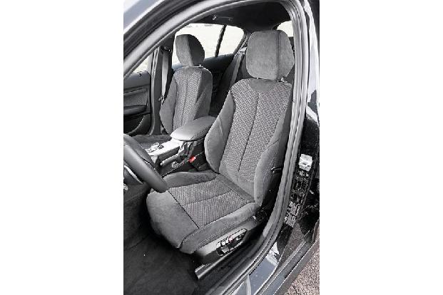 BMW M135i xDrive, Fahrersitz