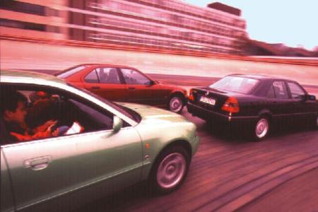 Audi A4 2.8, BMW 328i, Mercedes C 280 Audi A4 2.8, BMW 328i, Mercedes C 280
