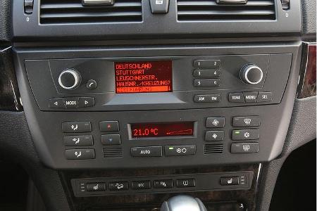 ... aber sehr grob gepixelte Displays.
