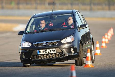 Mit 436 kg wartet der Ford mit der geringsten Zuladung auf.